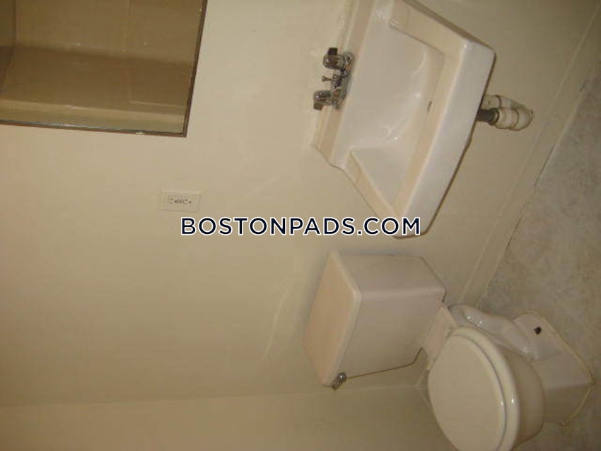 BOSTON - NORTHEASTERN/SYMPHONY - 1 Bed, 1 Bath - Image 1