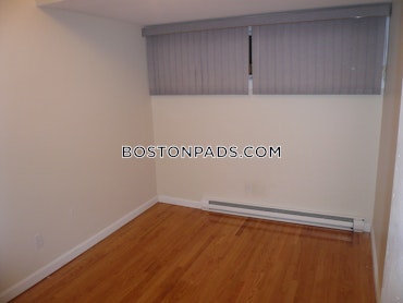 Boston - 3 Beds, 1 Baths