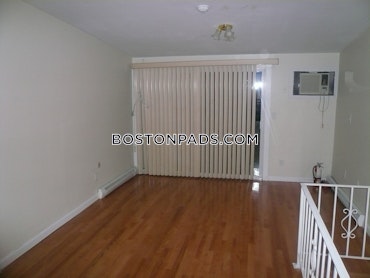 Boston - 3 Beds, 1 Baths