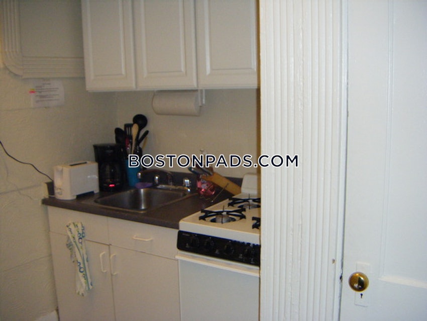 BOSTON - NORTHEASTERN/SYMPHONY - 1 Bed, 1 Bath - Image 8