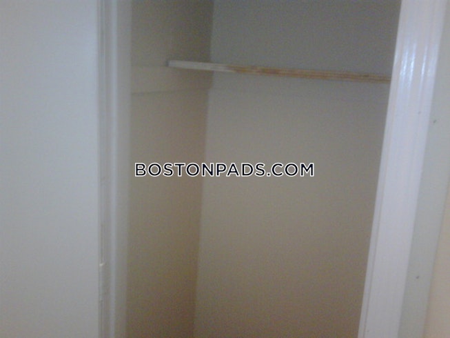 Boston - $3,300+ /mo