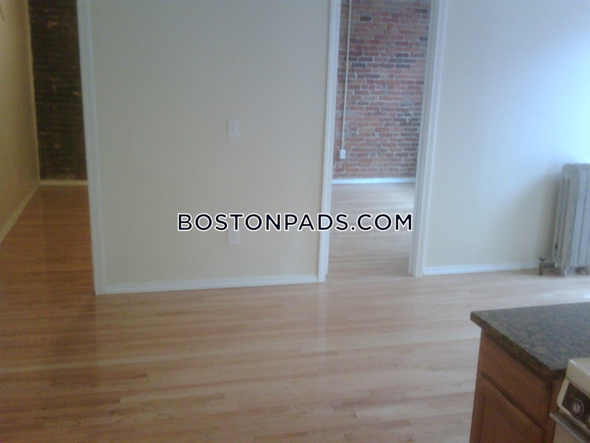 BOSTON - NORTHEASTERN/SYMPHONY - 2 Beds, 1 Bath - Image 22