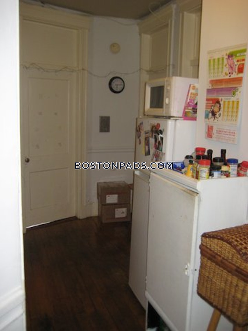 BOSTON - NORTHEASTERN/SYMPHONY - 2 Beds, 1 Bath - Image 34