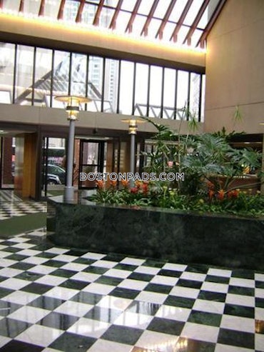 Boston - 1 Beds, 1 Baths