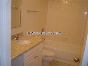Boston - 1 Beds, 1 Baths