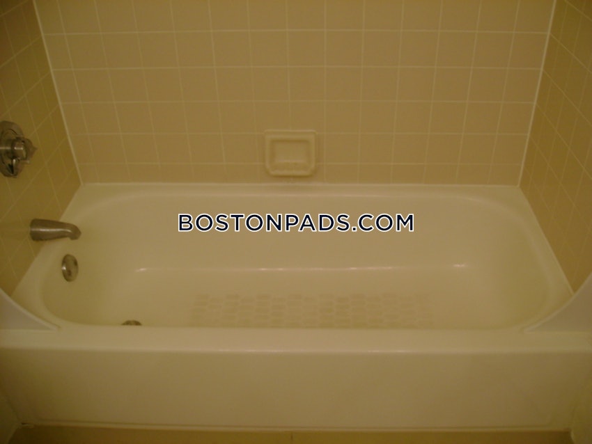 BOSTON - NORTHEASTERN/SYMPHONY - 2 Beds, 1 Bath - Image 98