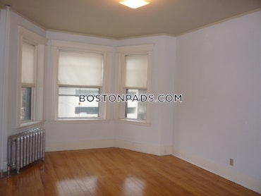 Boston - 1 Beds, 1 Baths