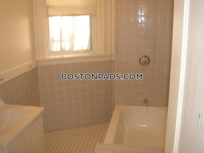 BOSTON - NORTHEASTERN/SYMPHONY - 2 Beds, 1 Bath - Image 13