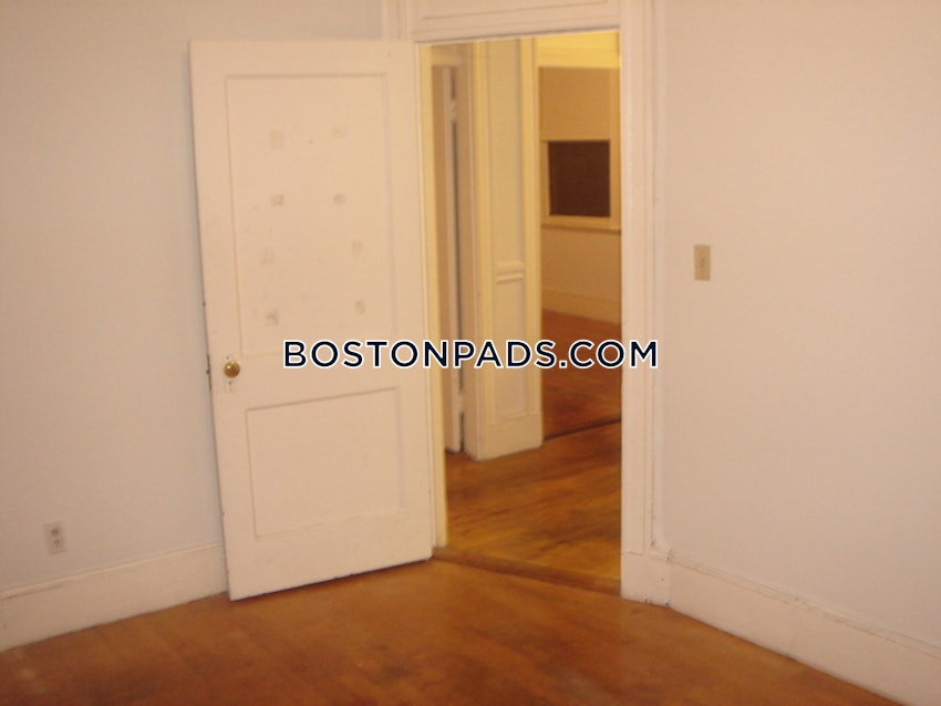 BOSTON - NORTHEASTERN/SYMPHONY - 2 Beds, 1 Bath - Image 16