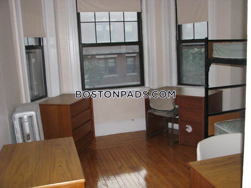 Boston - $2,550+ /month
