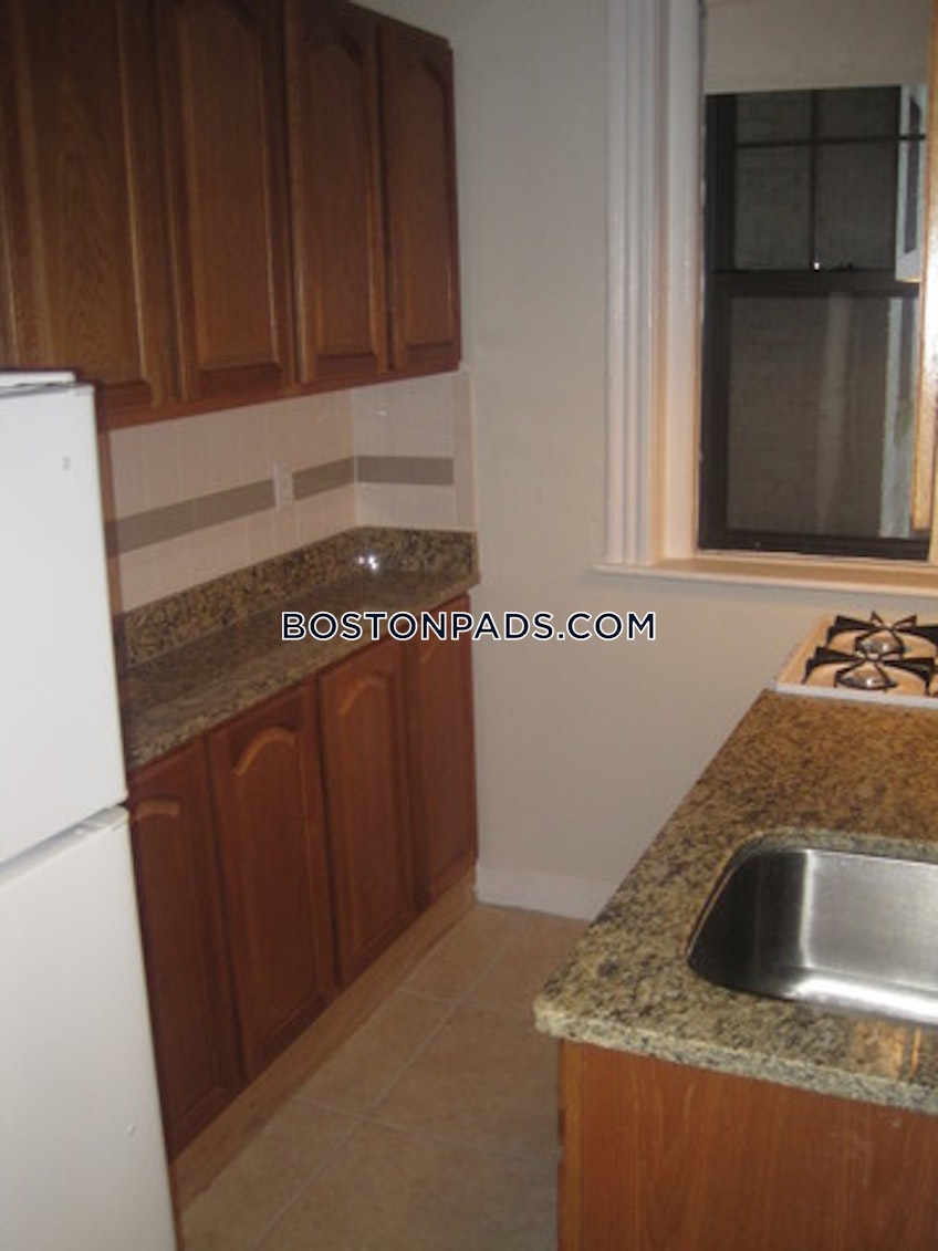 Boston - $2,450+ /month