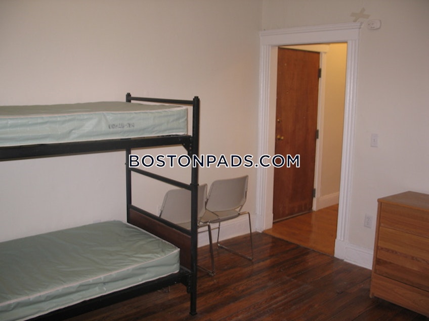 Boston - $2,450+ /month
