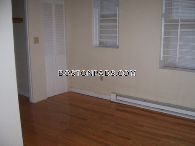 Boston - $3,400+ /mo