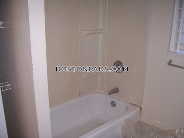 Boston - 2 Beds, 1 Baths