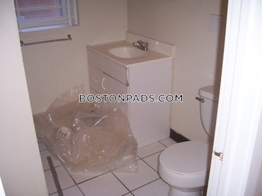 Boston - 2 Beds, 1 Baths