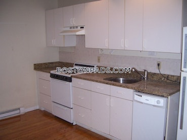 Boston - 2 Beds, 1 Baths