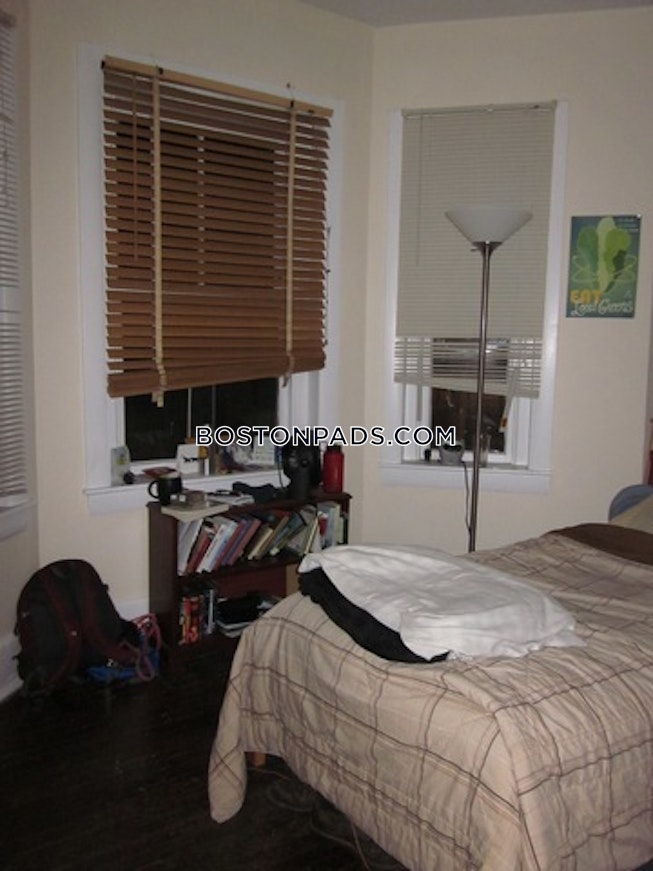 Boston - $3,500+ /mo