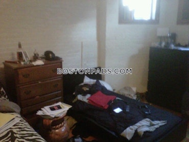 Boston - 3 Beds, 1 Baths