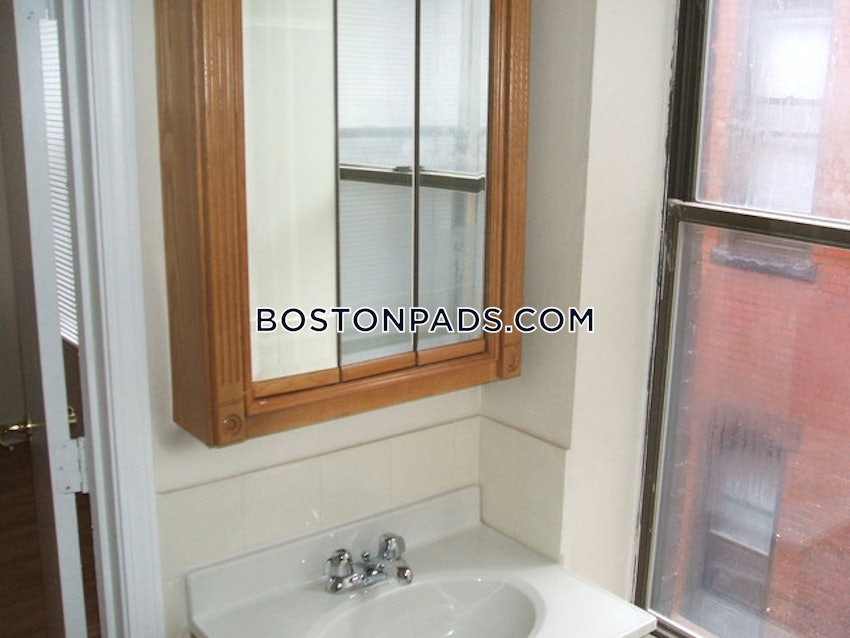 BOSTON - NORTHEASTERN/SYMPHONY - 2 Beds, 1 Bath - Image 5