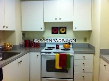 Boston - 1 Beds, 1 Baths