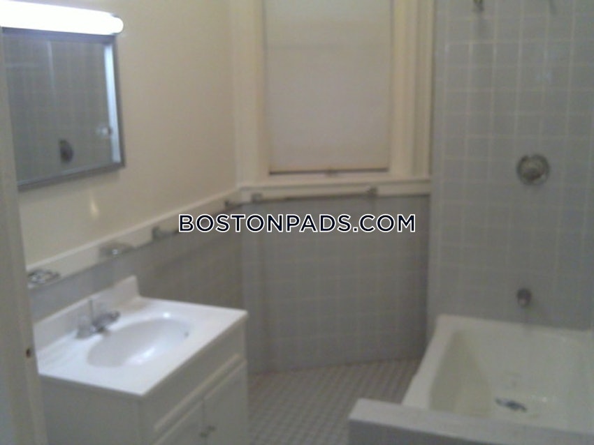 BOSTON - NORTHEASTERN/SYMPHONY - 2 Beds, 1 Bath - Image 20