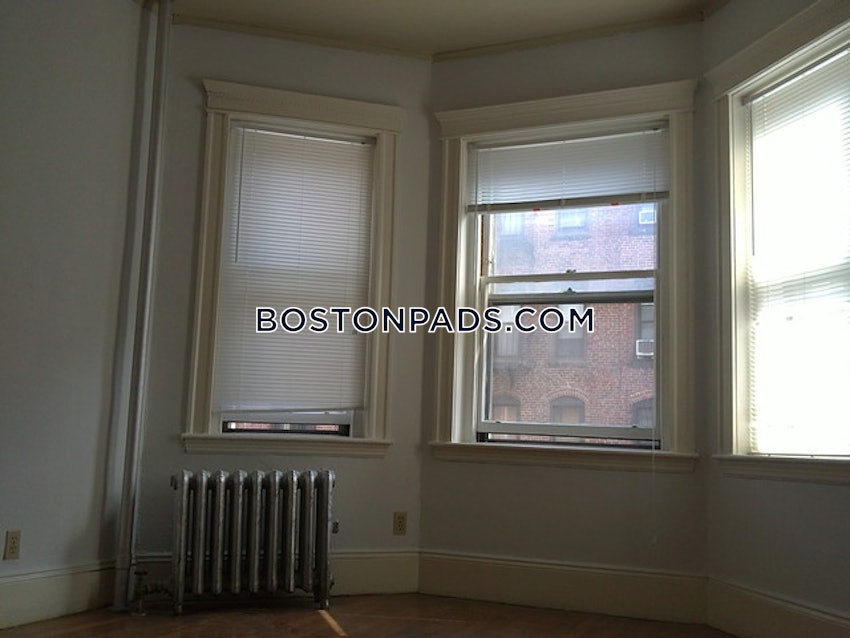 BOSTON - NORTHEASTERN/SYMPHONY - 2 Beds, 1 Bath - Image 11