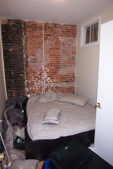 Boston - 2 Beds, 1 Baths
