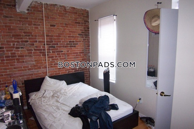 Boston - $3,300+ /mo
