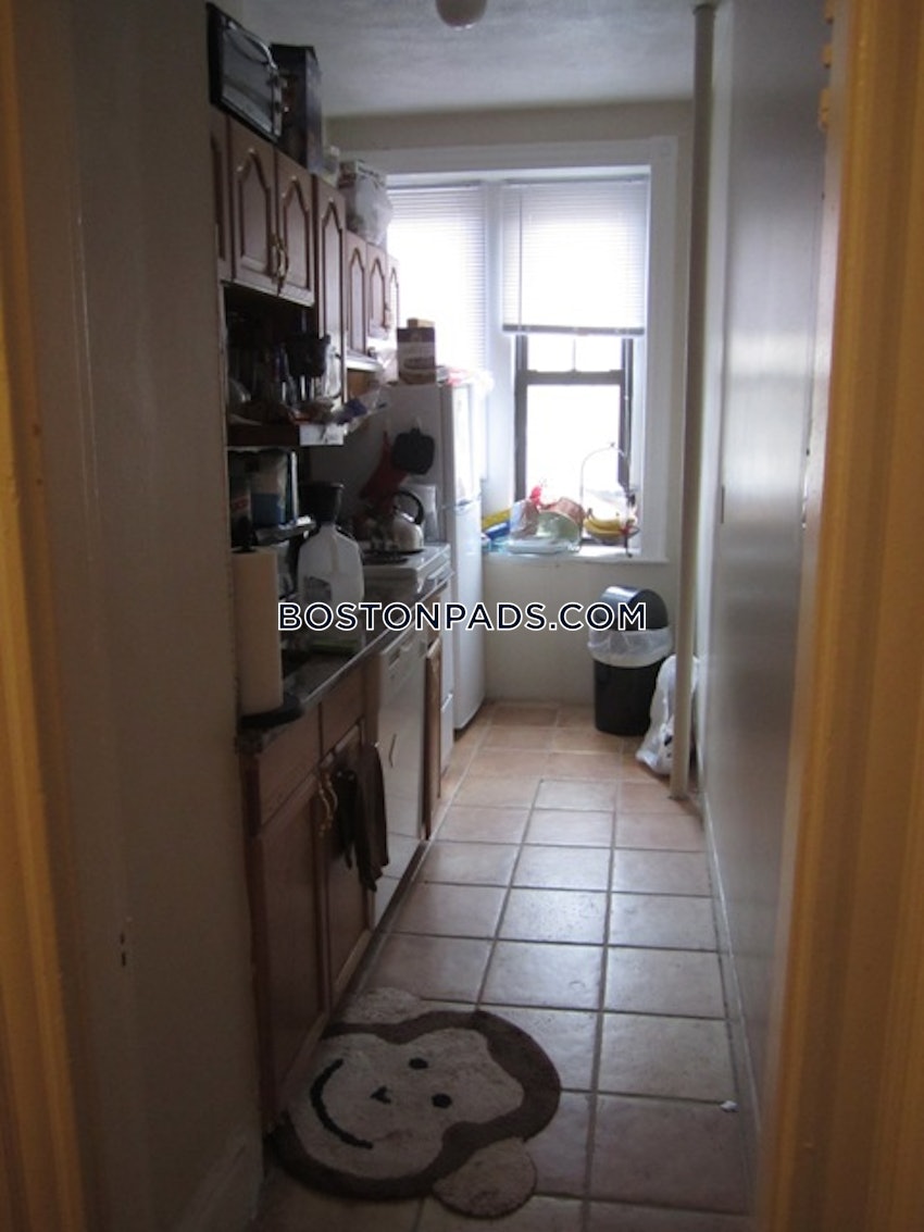 BOSTON - NORTHEASTERN/SYMPHONY - 1 Bed, 1 Bath - Image 11