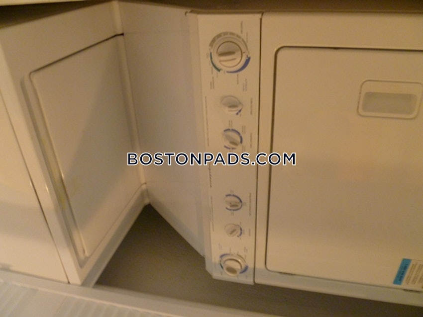 BOSTON - NORTHEASTERN/SYMPHONY - 3 Beds, 1 Bath - Image 17