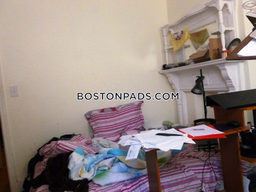 BOSTON - NORTHEASTERN/SYMPHONY - 3 Beds, 1 Bath - Image 8