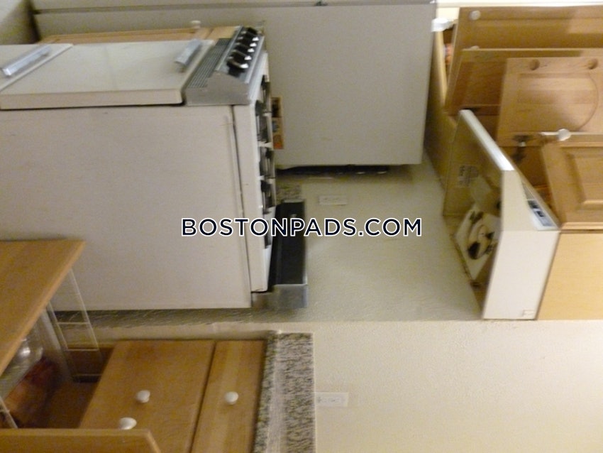 BOSTON - NORTHEASTERN/SYMPHONY - 1 Bed, 1 Bath - Image 19