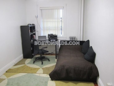 Northeastern/Symphony, Boston, MA - Studio, 1 Bath - $2,400 - ID#8017489