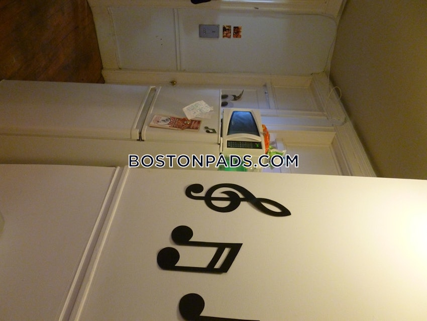 BOSTON - NORTHEASTERN/SYMPHONY - 2 Beds, 1 Bath - Image 14