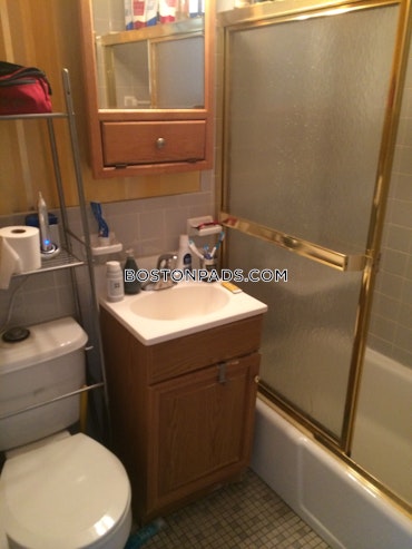 Boston - 3 Beds, 1 Baths
