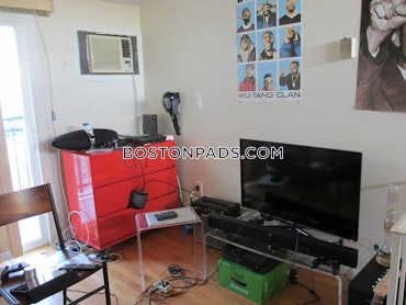Boston - 3 Beds, 1 Baths