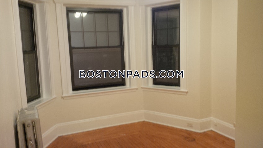 Boston - $2,550+ /month