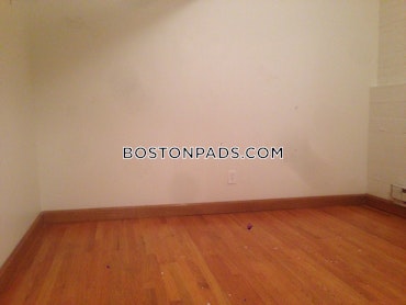 Boston - 3 Beds, 1 Baths