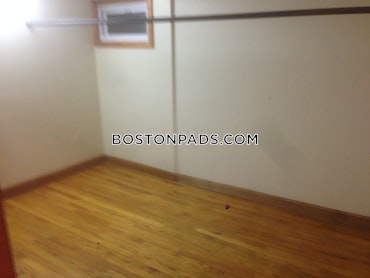 Boston - 3 Beds, 1 Baths