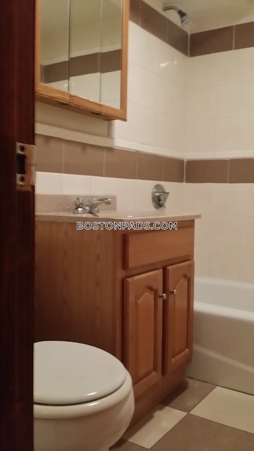 Boston - 3 Beds, 1 Baths