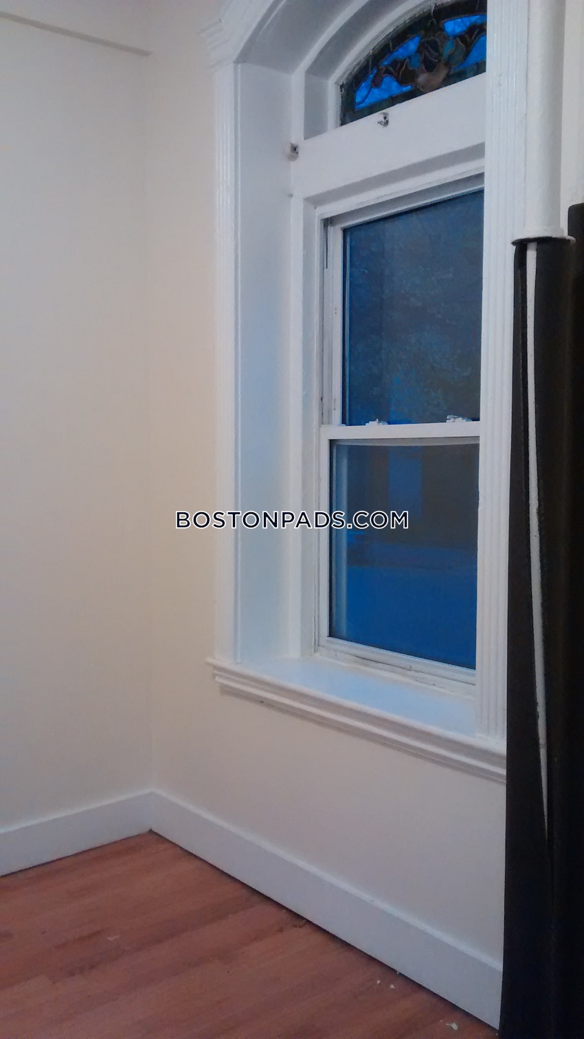 BOSTON - NORTHEASTERN/SYMPHONY - 1 Bed, 1 Bath - Image 34