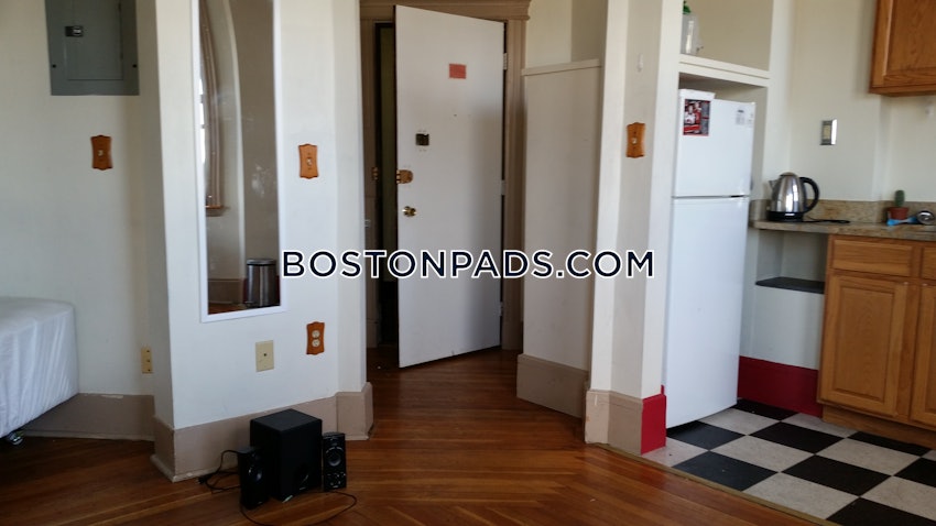 BOSTON - NORTHEASTERN/SYMPHONY - Studio , 1 Bath - Image 7