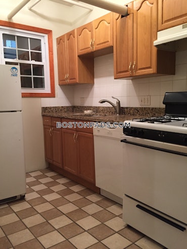 Boston - 3 Beds, 1 Baths