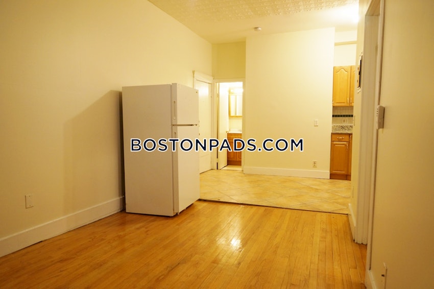 BOSTON - NORTHEASTERN/SYMPHONY - 1 Bed, 1 Bath - Image 40