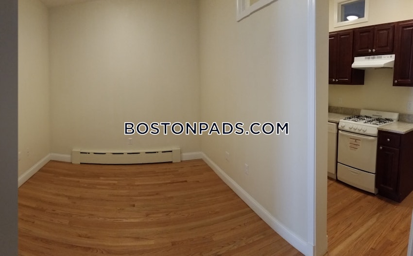 BOSTON - NORTHEASTERN/SYMPHONY - 4 Beds, 1.5 Baths - Image 7