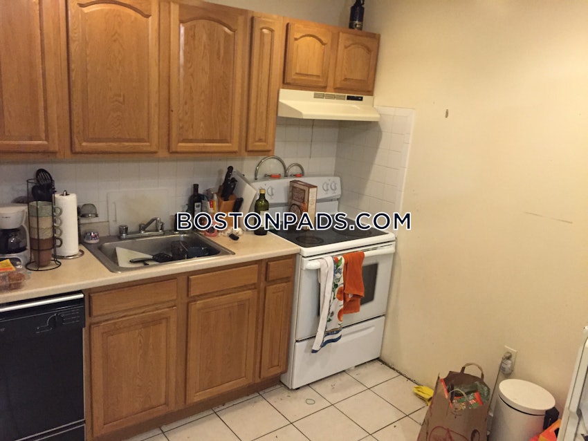 Boston - Northeastern/Symphony - 2 Beds, 1 Bath - Image 2