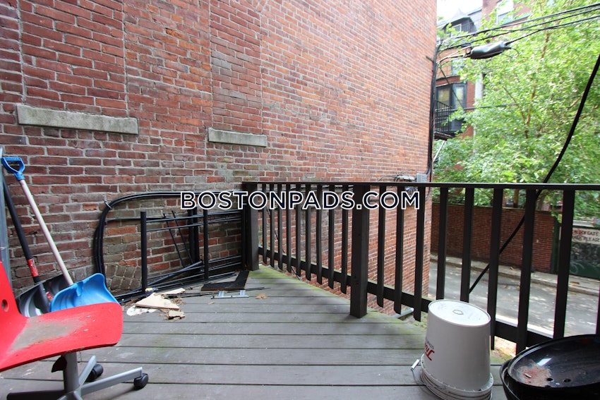 BOSTON - NORTHEASTERN/SYMPHONY - 2 Beds, 2 Baths - Image 19