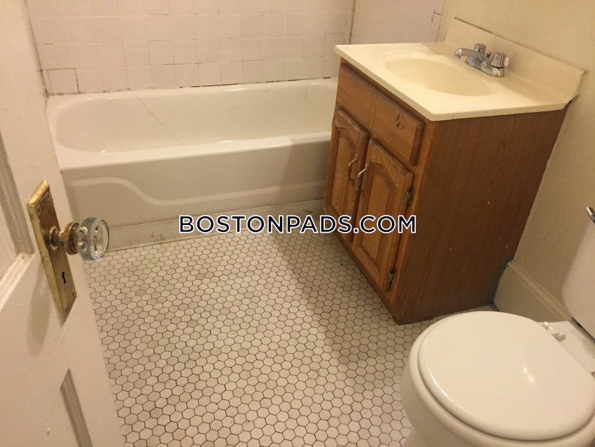 BOSTON - NORTHEASTERN/SYMPHONY - 2 Beds, 1 Bath - Image 15