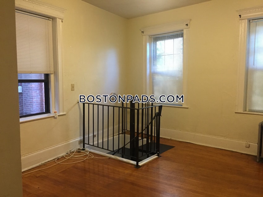 BOSTON - NORTHEASTERN/SYMPHONY - 2 Beds, 1 Bath - Image 6
