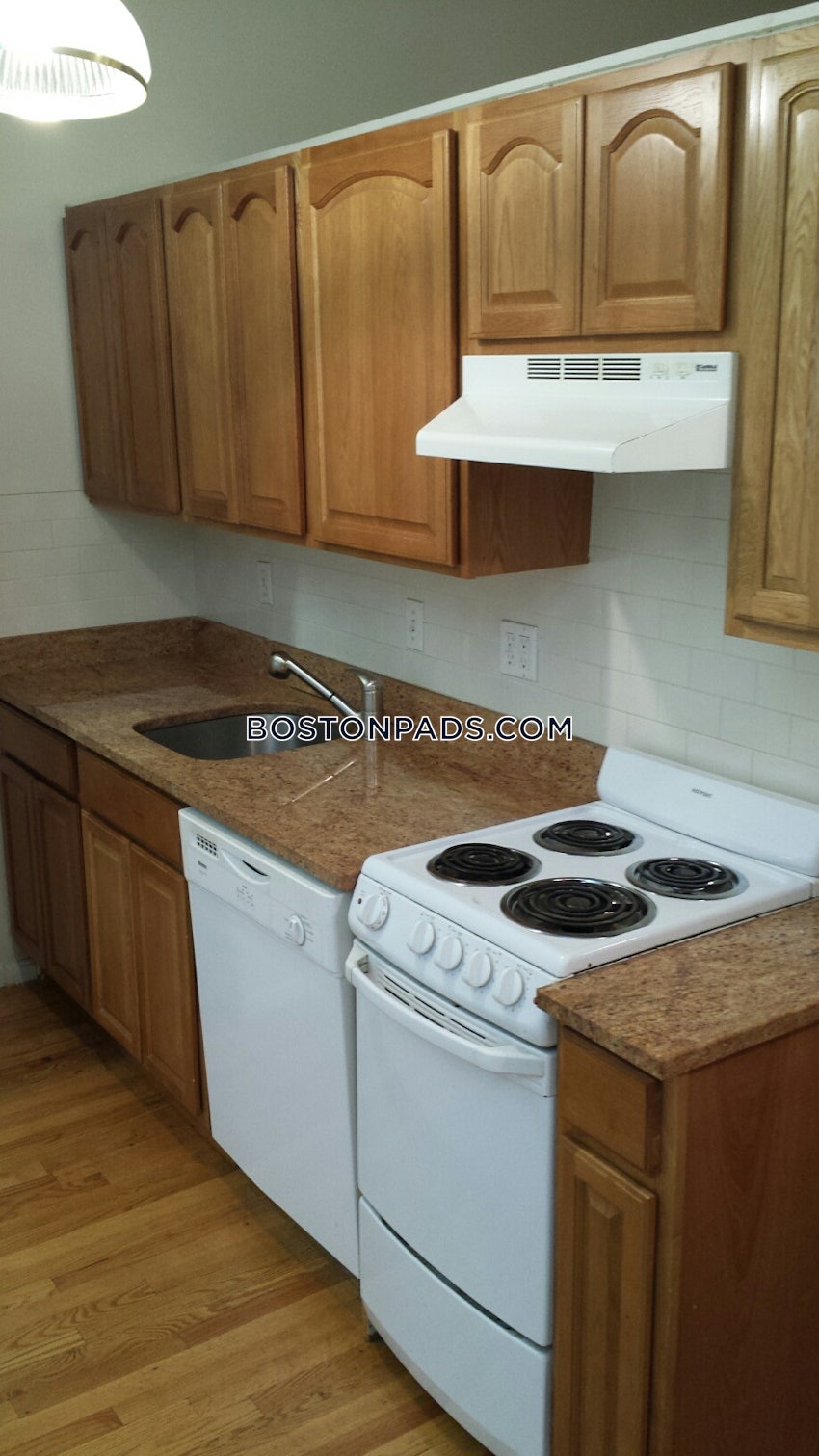 BOSTON - NORTHEASTERN/SYMPHONY - 1 Bed, 1 Bath - Image 16